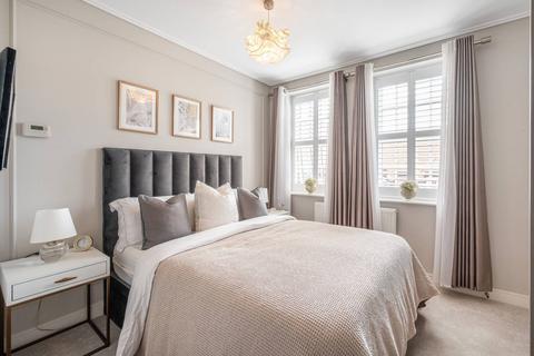 2 bedroom flat to rent, Collison Avenue EN5, High Barnet, Barnet, EN5