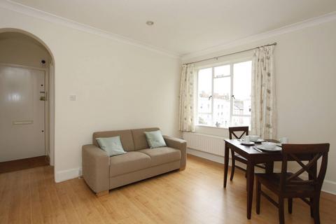 2 bedroom flat to rent, Alma House, St John's Wood, London, NW8