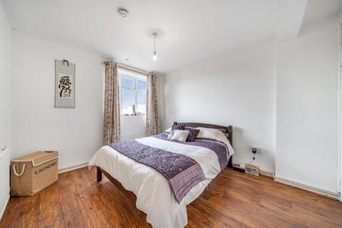 3 bedroom flat for sale, West Hill, Putney