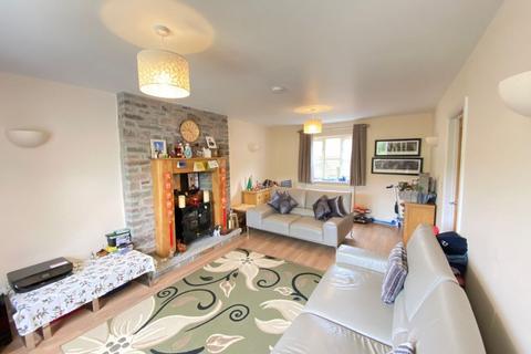 74 Camden Road, Brecon, LD3 7RT