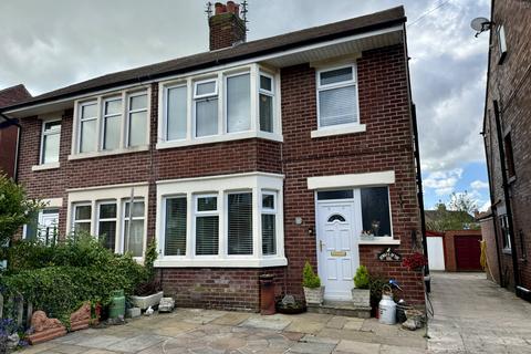 3 bedroom semi-detached house for sale, Harewood Avenue, Blackpool FY3