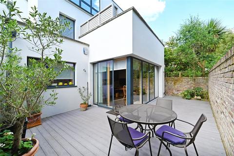 4 bedroom terraced house for sale, Rochester Mews, Camden, London, NW1