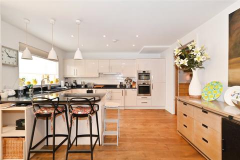 4 bedroom terraced house for sale, Rochester Mews, Camden, London, NW1