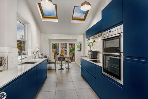 4 bedroom terraced house for sale, Granville Street, Leamington Spa, Warwickshire, cv32