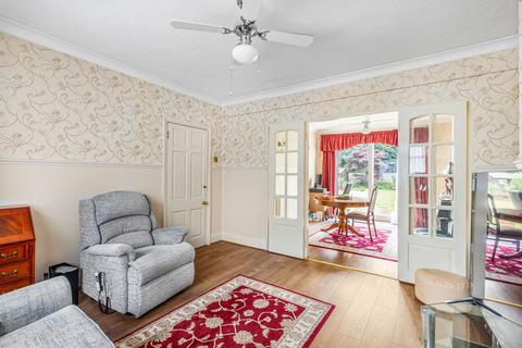 89 Parkland Grove, Ashford, TW15 2JF