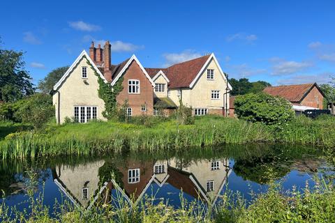 4 bedroom detached house for sale, Helmingham, Suffolk