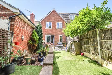 14 Coopers Crescent, Great Notley, Braintree, CM77 7DG