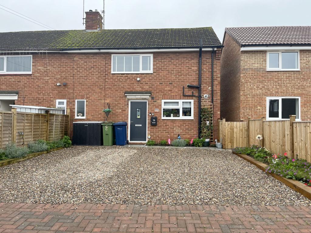 2 Bedroom Semi Detached House for Sale