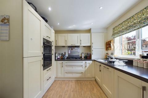 undefined, Windsor Court, Diss