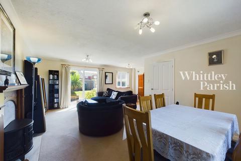 4 bedroom detached house for sale, Millway Avenue, Roydon