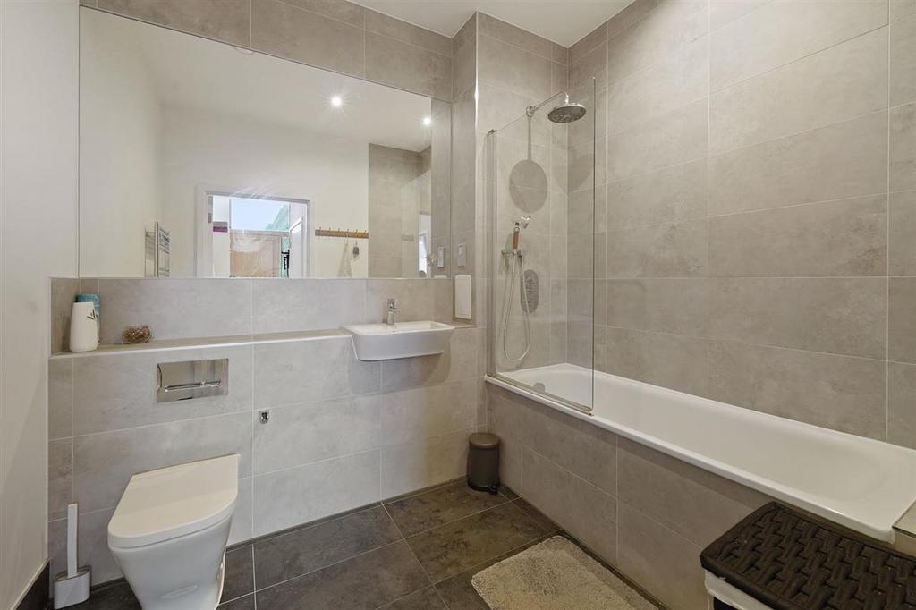 Bathroom / WC