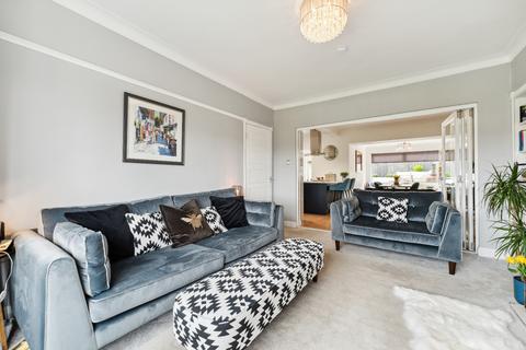 55 Cleuch Gardens, Clarkston, Glasgow, G76 7QD