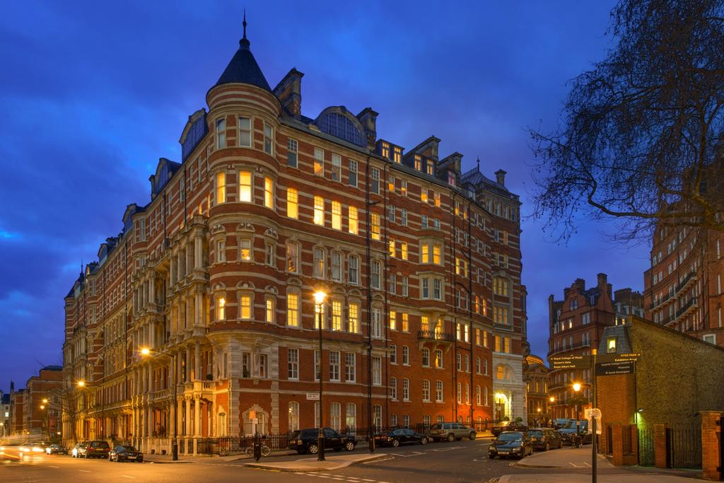 Prince Consort Road, London SW7 3 bed penthouse £3,950,000