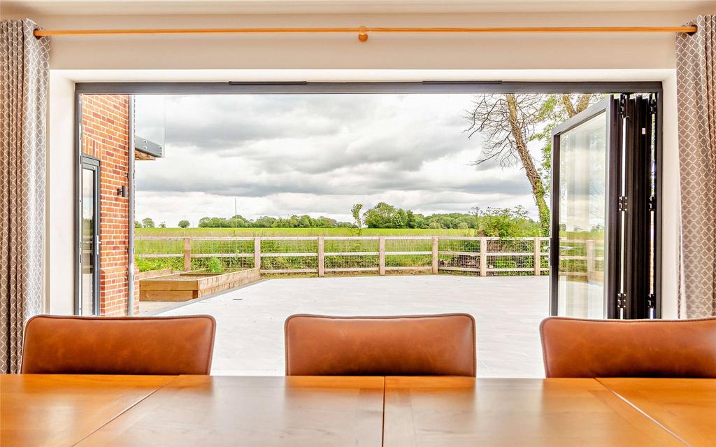 Bi-Folds