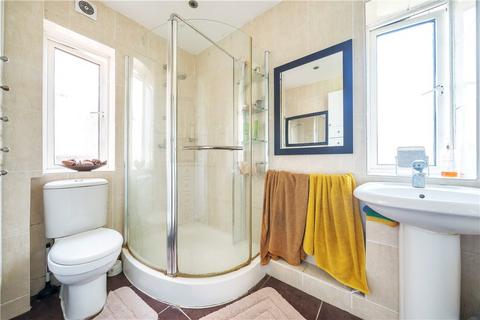 8 Springfield Gardens, Ruislip, HA4 9TQ