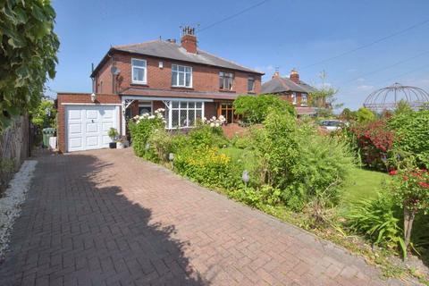 3 bedroom semi-detached house for sale, Walsh Lane, Leeds, West Yorkshire