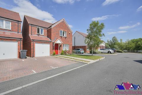 4 bedroom semi-detached house to rent, Abbey Mead Close, Dartford DA1