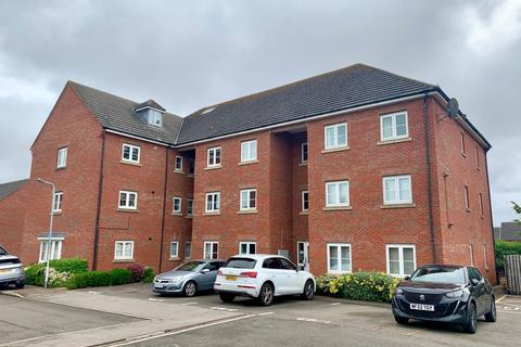 2 bedroom flat for sale, Milburn Drive, St Crispin, Northampton NN5 4UH