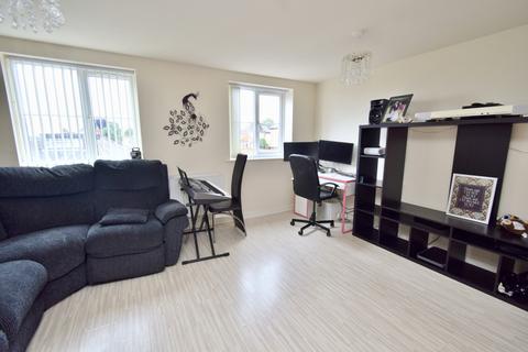 5 bedroom terraced house for sale, Harleston Close, Leicester, LE5