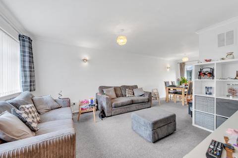 3 bedroom house for sale, Clare Way, Bexleyheath, DA7