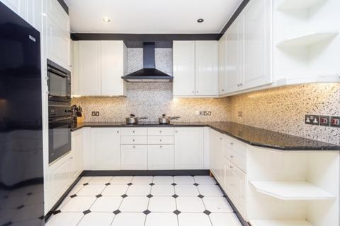 5 bedroom flat to rent, Park Road, St. John's Wood, LONDON, NW8