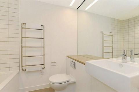 2 bedroom flat to rent, Fulham Road, South Kensington, London, SW3