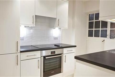 2 bedroom flat to rent, Fulham Road, South Kensington, London, SW3