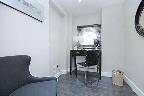 3 bedroom flat to rent, St. John's Wood Park, St. John's Wood, London, NW8