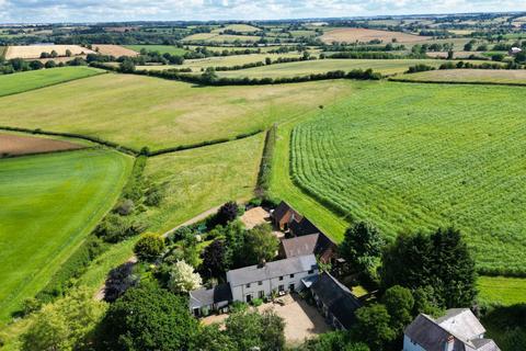 3 bedroom barn conversion for sale, Holdenby Road, East Haddon, Northampton NN6 8JR