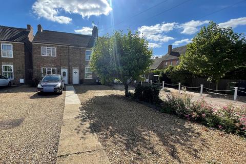 2 bedroom terraced house for sale, Main Street, Yaxley, PE7