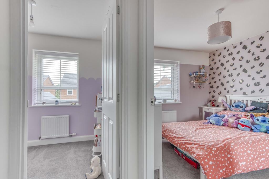 Broad Close (10)