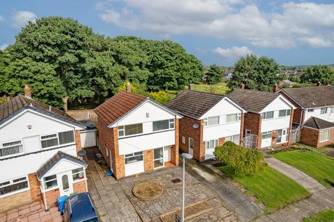 3 bedroom detached house for sale, Grosvenor Road, Widnes WA8