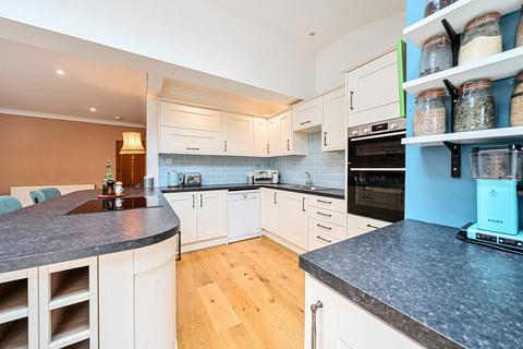 40 Bushey Road, Croydon, CR0 8EU