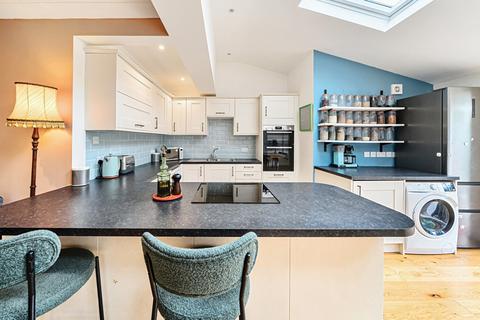 40 Bushey Road, Croydon, CR0 8EU