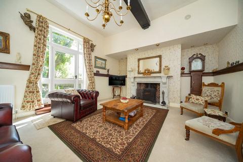 4 bedroom detached house for sale, Syston Road, Cossington, LE7