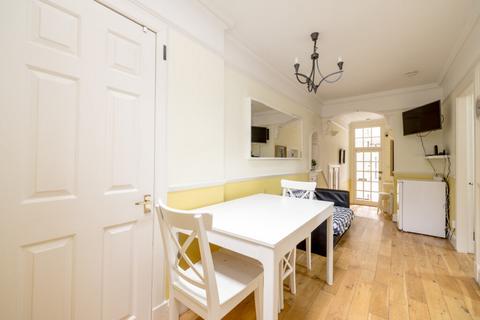 2 bedroom flat for sale, 16 Grange Loan, Grange, Edinburgh, EH9 2NR