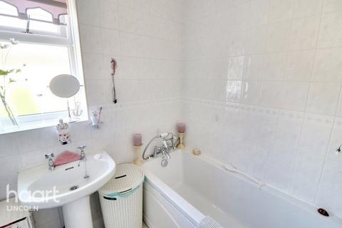 3 Chestnut Way, Binbrook, Market Rasen, LN8 6DD