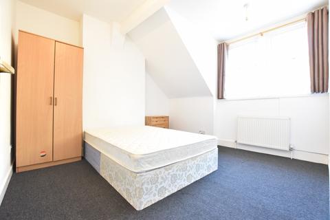 1 bedroom flat to rent, Crescent Road, Luton LU2