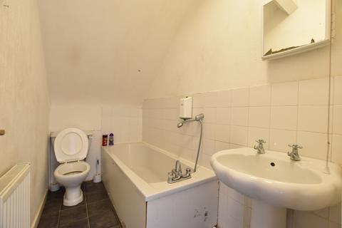 1 bedroom flat to rent, Crescent Road, Luton LU2