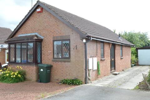 2 bedroom detached bungalow to rent, Hawthorn Croft, Tadcaster LS24