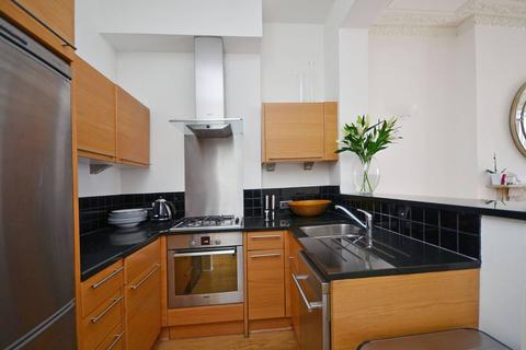 1 bedroom flat to rent, Offord Road, Islington, London, N1