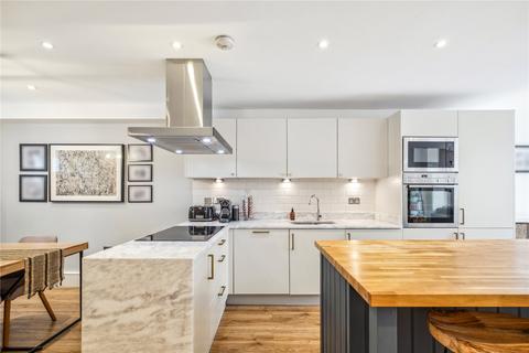 3 bedroom terraced house for sale, Dorothy Road, SW11