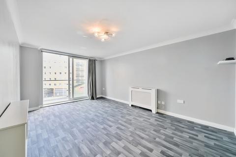 2 bedroom apartment for sale, Bergenia House, Bedfont Lane, Feltham, TW13