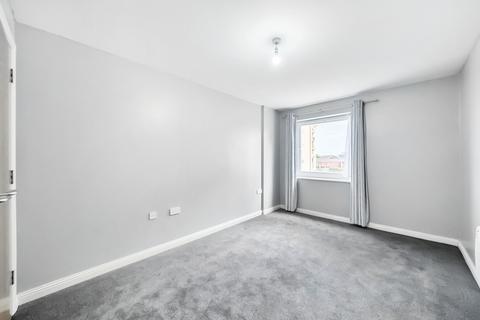 2 bedroom apartment for sale, Bergenia House, Bedfont Lane, Feltham, TW13