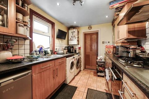 39 Elizabeth Road, London, E6 1BW
