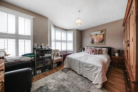 39 Elizabeth Road, London, E6 1BW