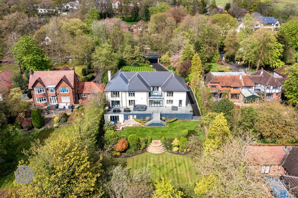 Chorley New Road, Bolton, Greater... 6 bed detached house for sale £