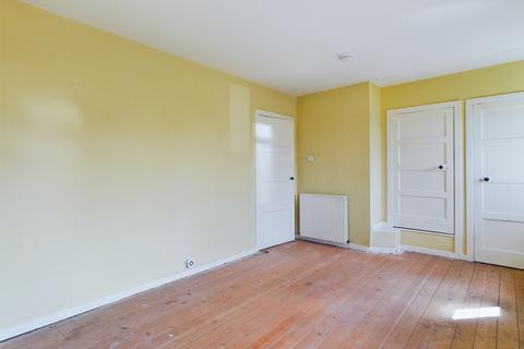 8 Parkside, Meigle, Blairgowrie, PH12 8RZ