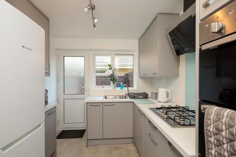 3 bedroom bungalow for sale, Hazelwood Avenue, Eastbourne