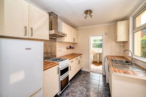 3 bedroom terraced house for sale, Addison Road, Reading RG1
